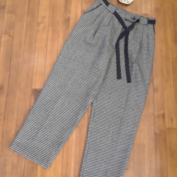 Houndstooth Trousers - Petite - Picture 8 of 9